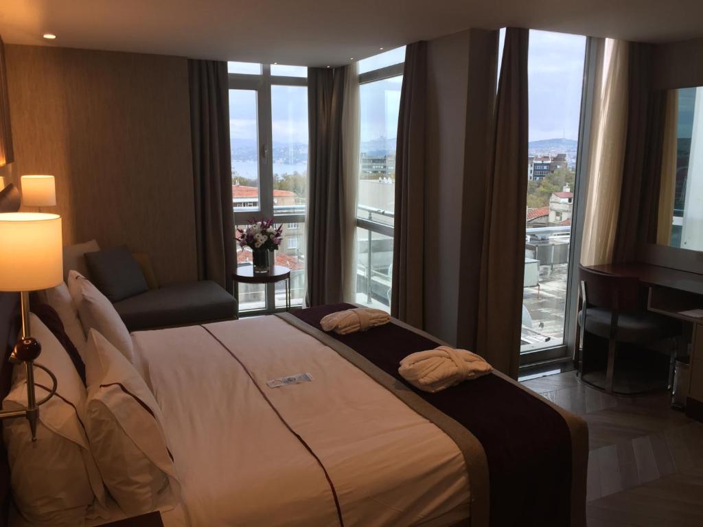 deluxe bosphorus view room