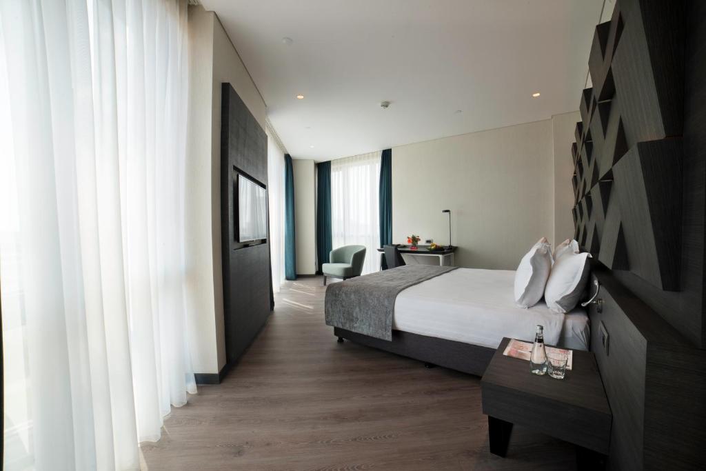 executive king suite