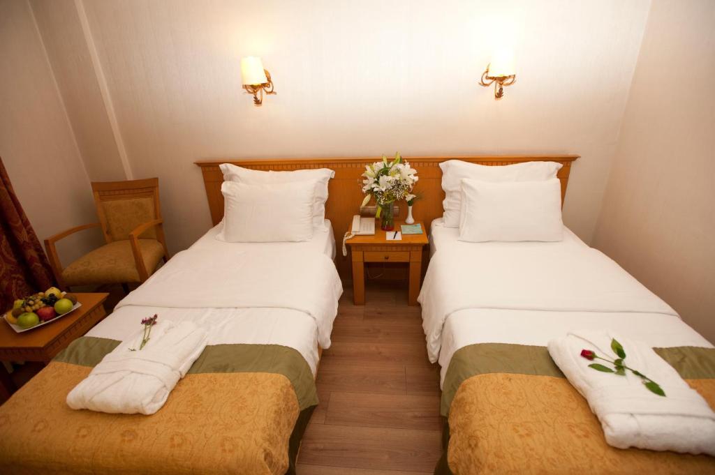 classic double or twin room - no view
