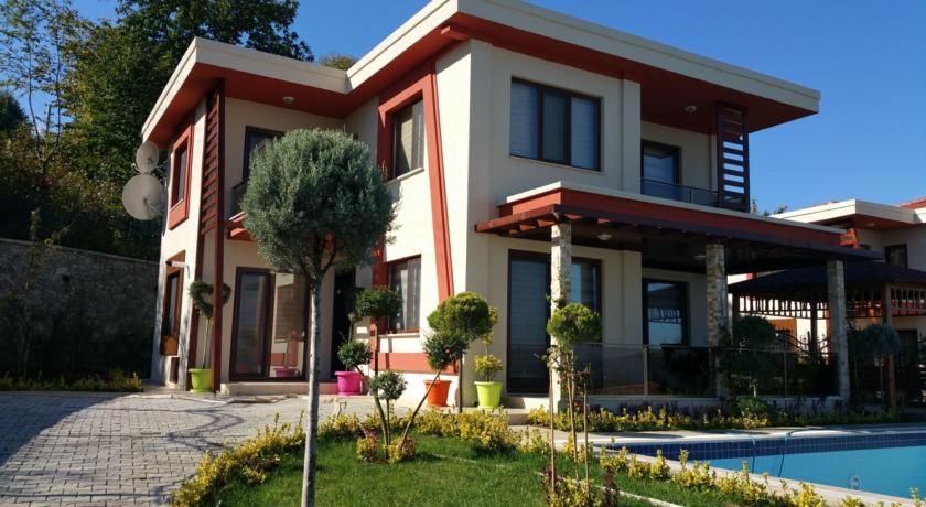 villa with private pool