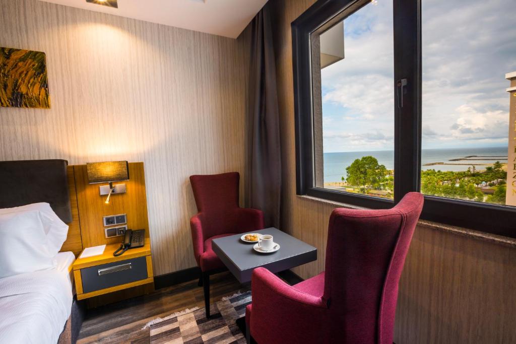 twin room with sea view
