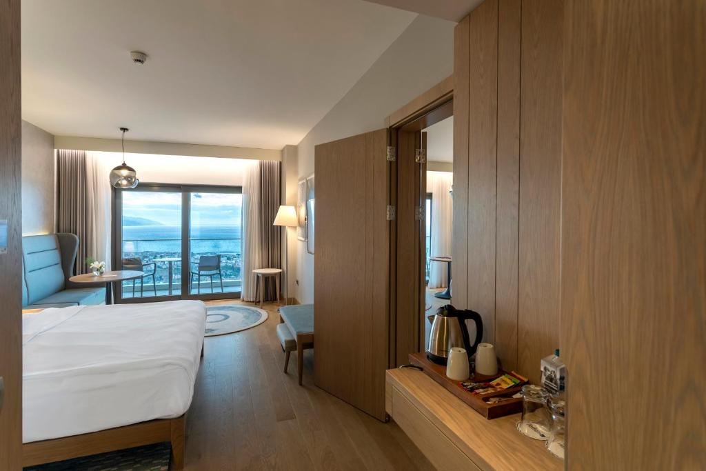family room with balcony