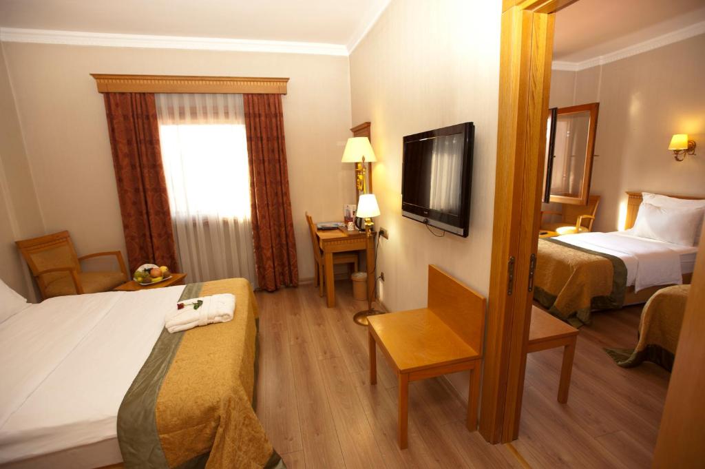 connected room
