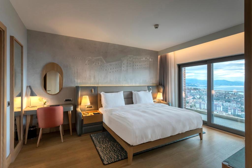 luxury suite with spa bath and panoramic sea view