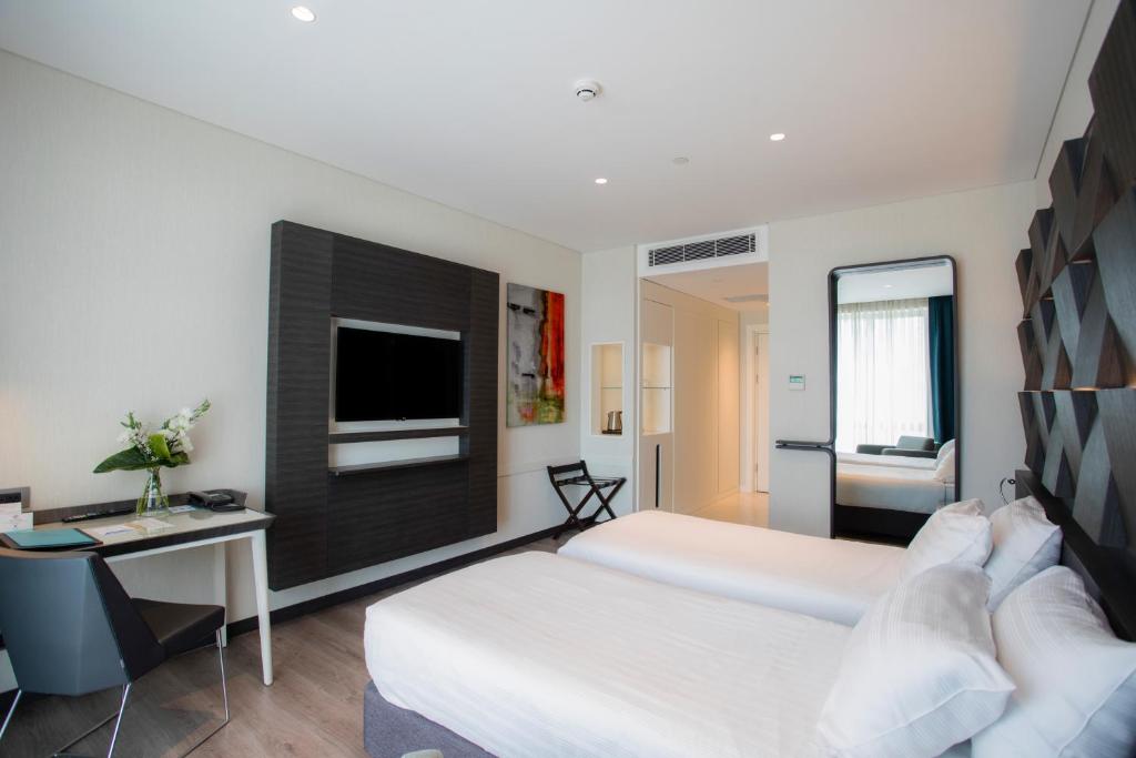 superior room