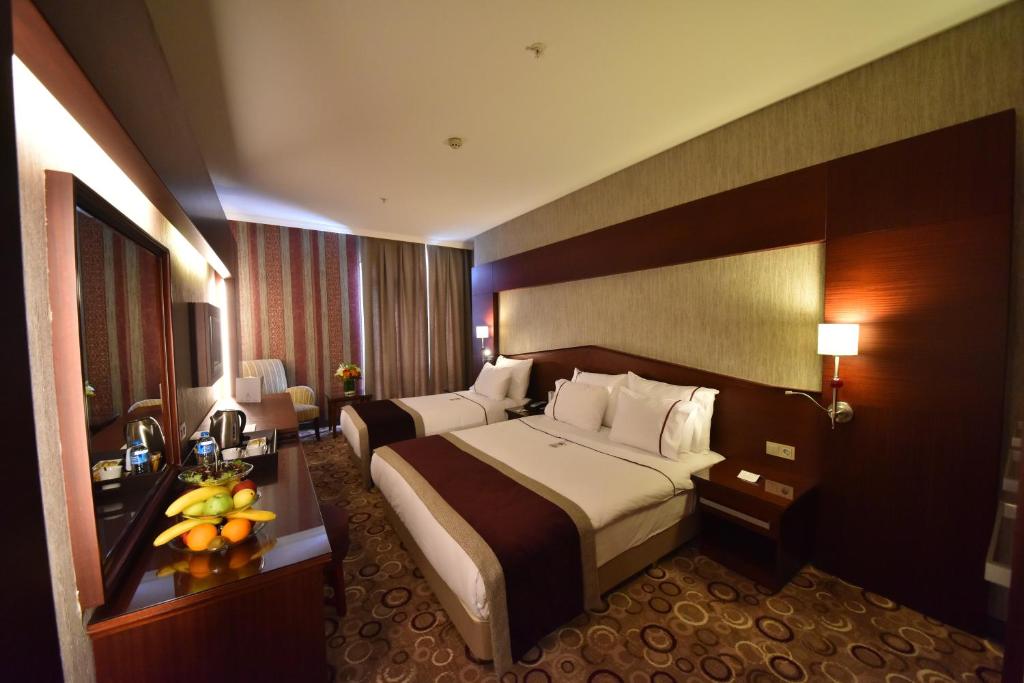 deluxe triple room