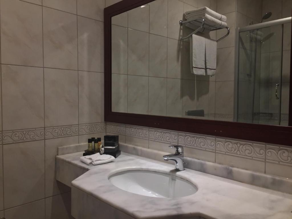 deluxe triple room