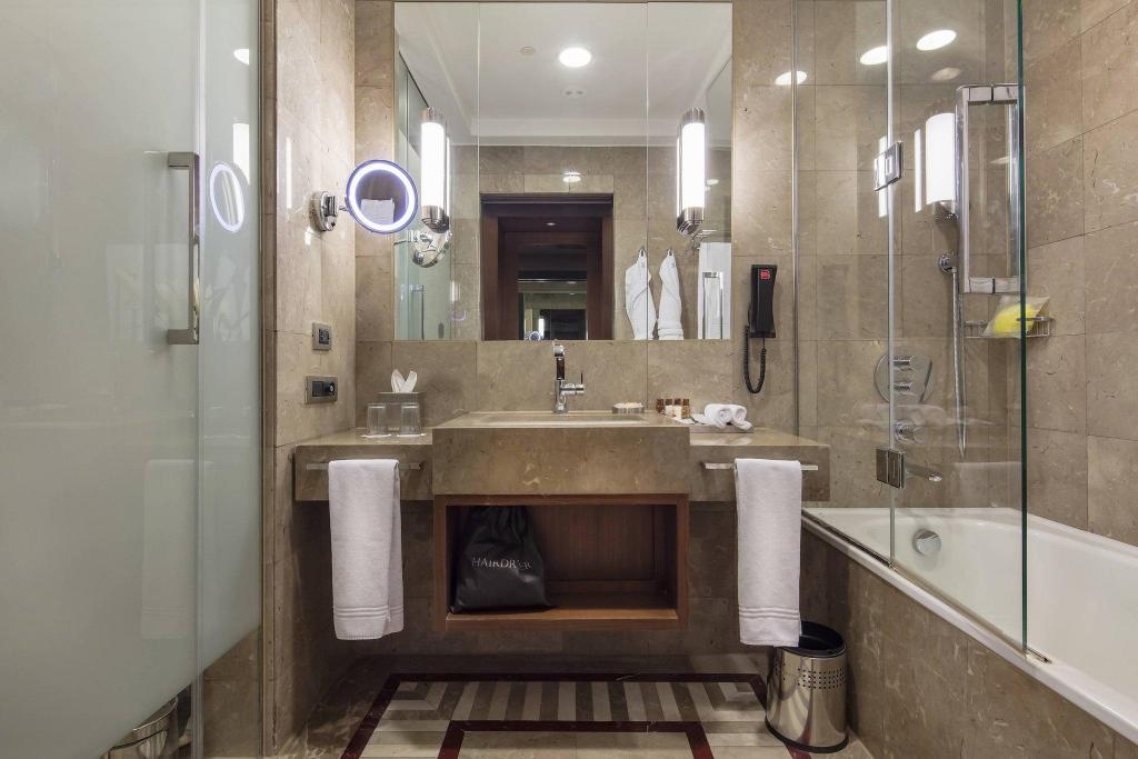 classic , guest room , 2 twin beds