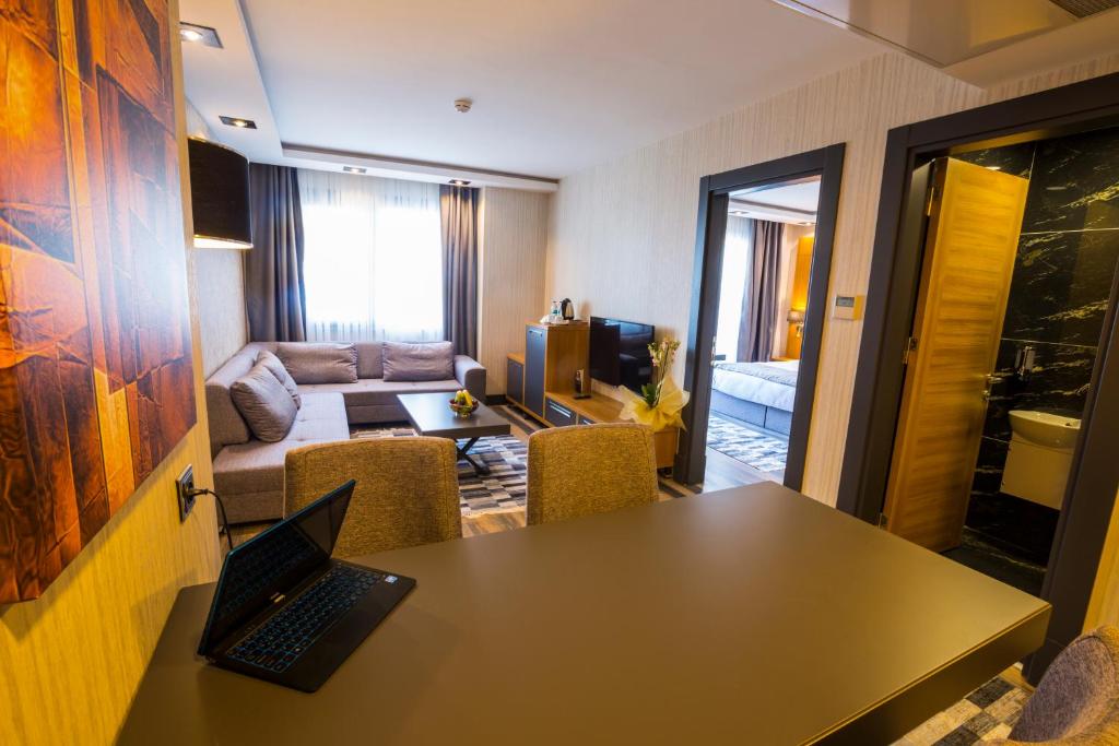 junior suite with sofa bed and sea view