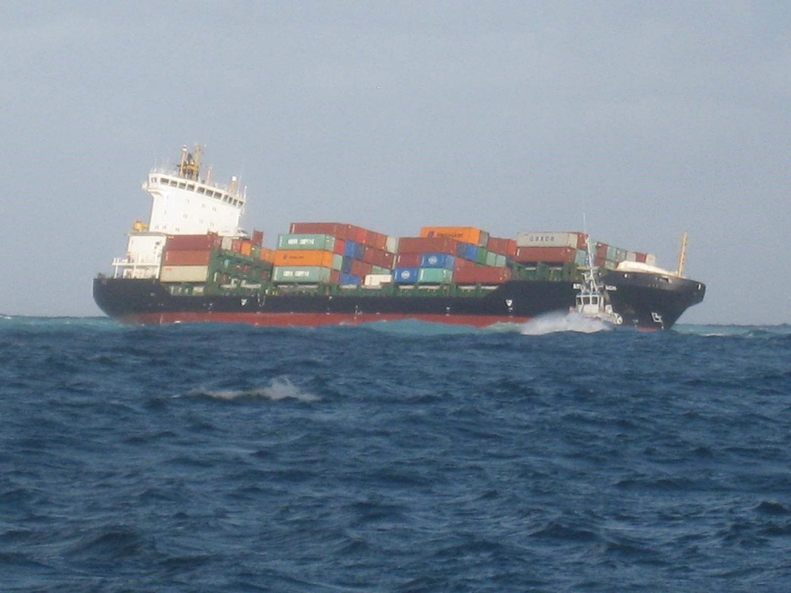 ثاني رحلة بحرية ليبية تصل ميناء إزمير